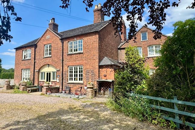 3-bed house on 3 School Cottages, Walnut Tree Lane, Sandbach, £450,000
