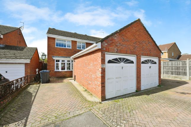 Thumbnail Semi-detached house for sale in Aldwyke Rise, Ware