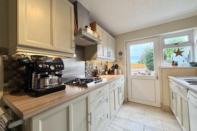 12, Cawood Crescent, Tadcaster photo 4