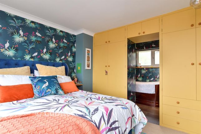 11, Fairview Rise, Brighton photo 3