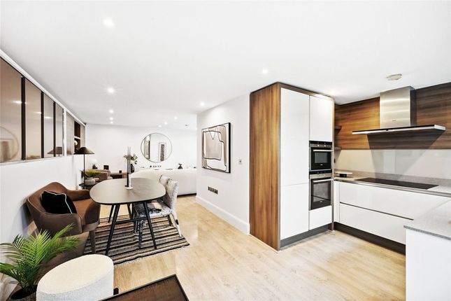 Mews house to rent in Whittlebury Mews, Primrose Hill