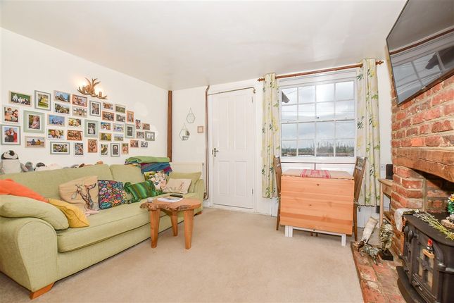 Forge Lane East Farleigh, Maidstone photo 3