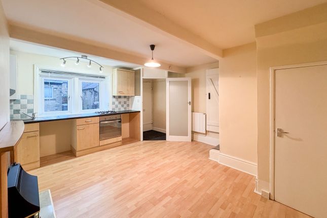 23, Temple Street, Huddersfield photo 2