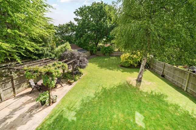 23 Pembury Road, Havant photo 4