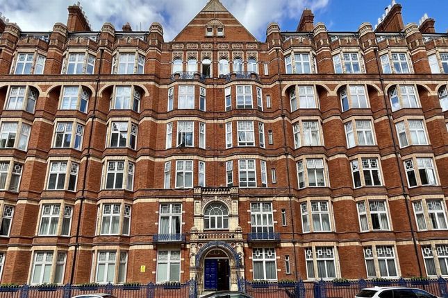 Thumbnail Flat to rent in Bickenhall Mansions, Bickenhall Street, Marylebone
