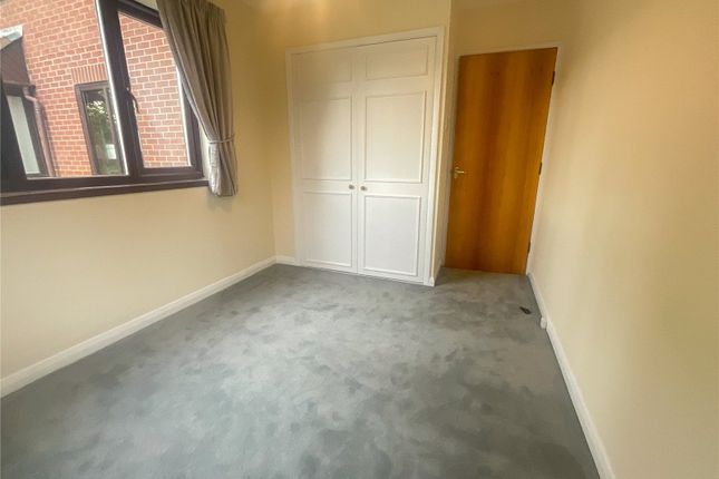 Flat to rent in Saxon Mill Lane, Tamworth, Staffordshire