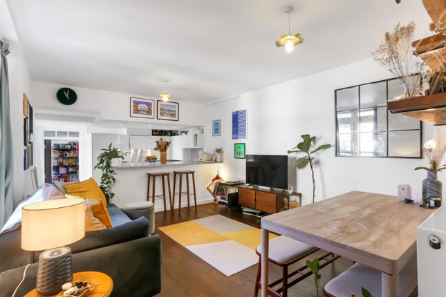 Flat 6, 34, Adolphus Road, London photo 2