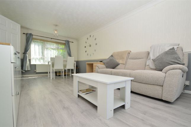 Northdown Road Hatfield Hertfordshire Al10 1 Bedroom Flat