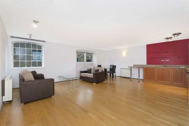 Thumbnail Flat to rent in Norfolk House, 4 Maidstone Building, London