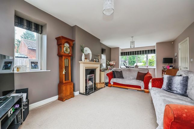 10, Hall Lane, Nottingham photo 4