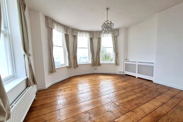 Thumbnail Flat for sale in Marine Parade, Brighton