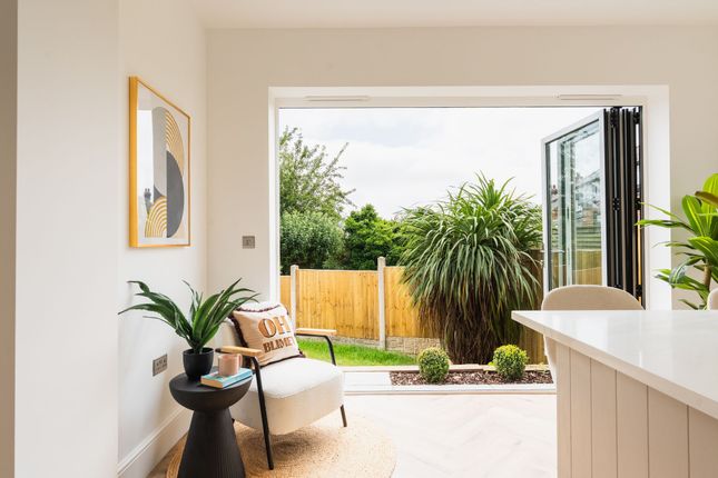 45 Huntley Road, Sheffield photo 4