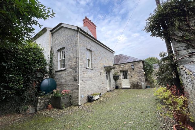 Cottages Courtyard