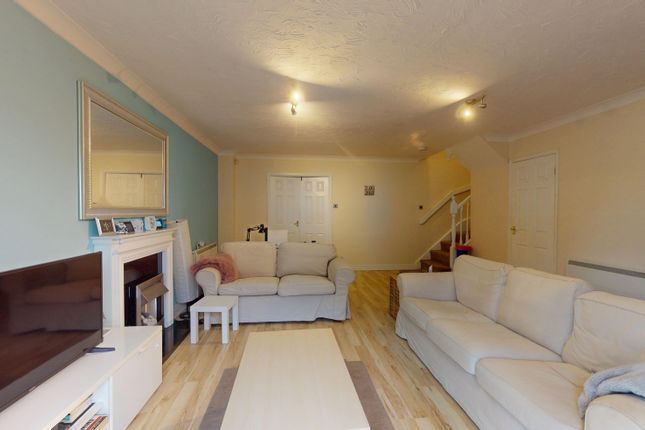 108, Seager Drive, Cardiff photo 4