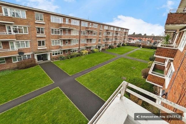 Flat 10 Withewood Mansions Shirley Road, Southampton, Southampton photo 2