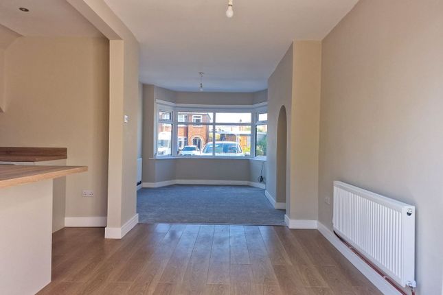 23, Crofton Avenue, Blackpool photo 3
