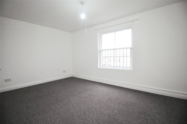 Flat B, 5, Stanhope Square, Devon photo 5