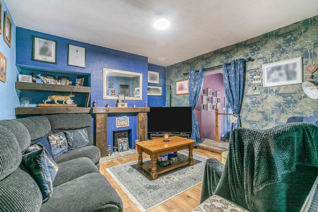 5, Mell Avenue, Barnsley photo 4