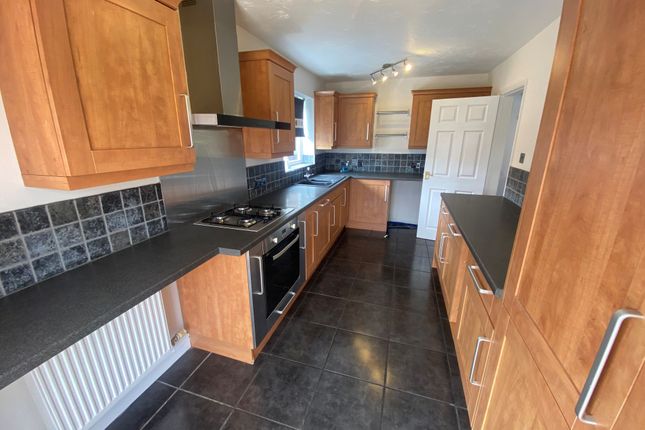 Wakefield Close, Crewe photo 4