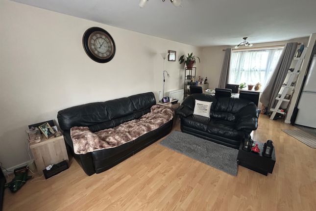 57, Grouse Road, Calne photo 4