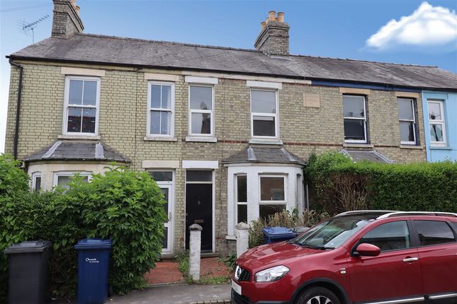 Terraced house to rent in Ditton Walk, Cambridge