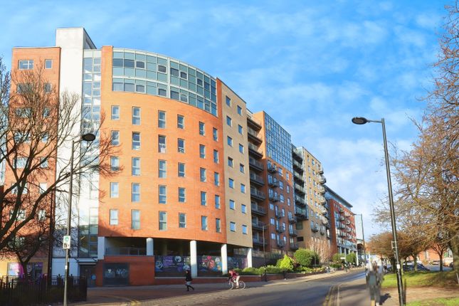 Thumbnail Flat for sale in Fitzwilliam Street, Sheffield, South Yorkshire