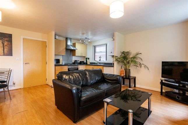 APARTMENT 1, 42, BIRMINGHAM photo 4