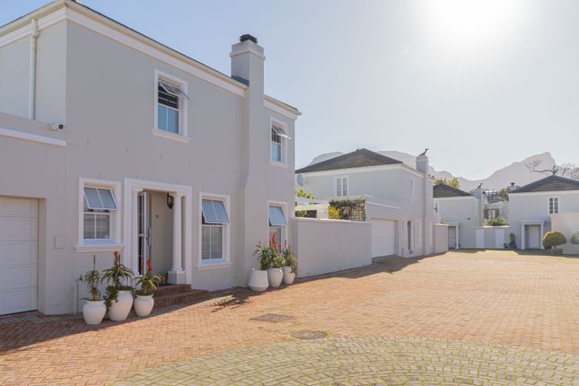 Town house for sale in Robinson Road, Kenilworth, Cape Town, Western Cape, South Africa