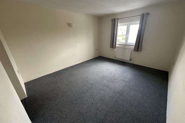 Flat for sale in College Lane, Bodmin, Cornwall