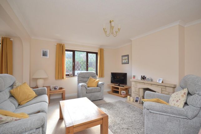 10, Tilley Close, Bristol photo 4