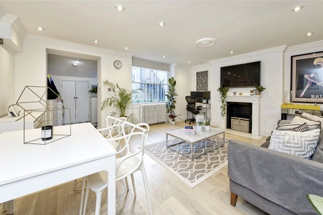Flat for sale in St Stephens Gardens, London