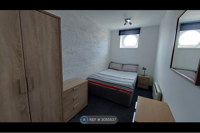 Flat, Marquis Street, Leicester photo 4