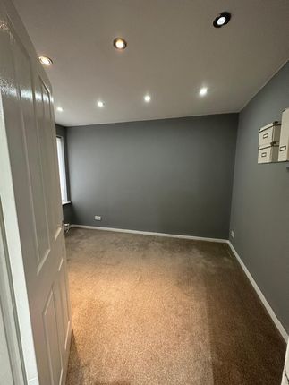 24, Oak Hill Drive, Birmingham photo 3