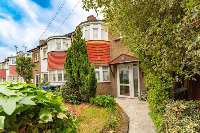 End terrace house for sale in Brentvale Avenue, Southall, Hanwell Borders