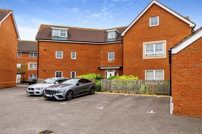 Thumbnail Flat for sale in Charles Arden Close, Southampton