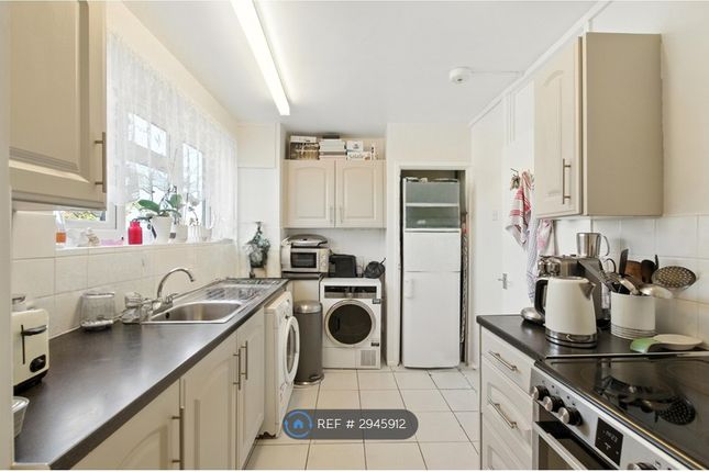 Mountfield Road, London photo 3