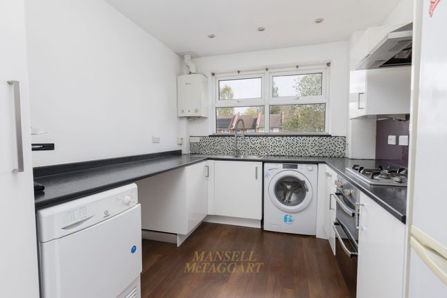 53 Manning Close, East Grinstead photo 3