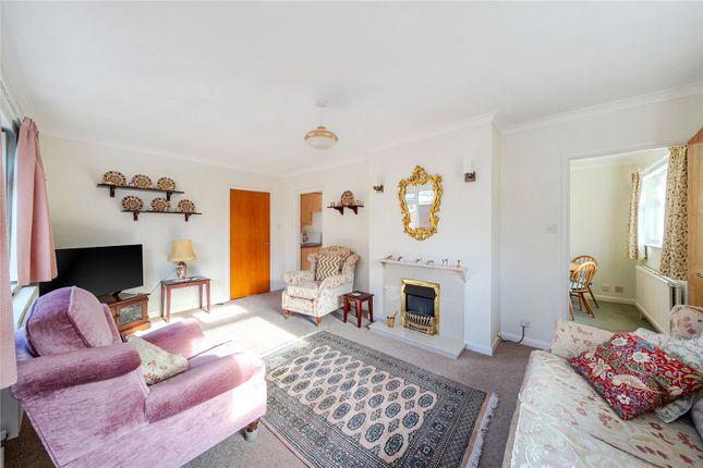 21, Hillands Drive, Cheltenham photo 4