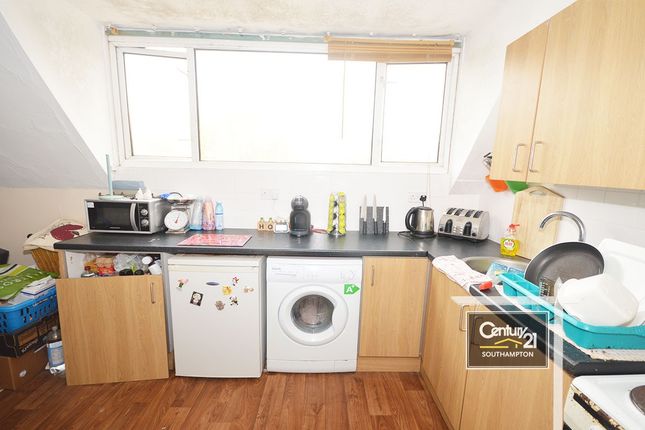 Flat 12,  26, Westwood Road, SOUTHAMPTON photo 2