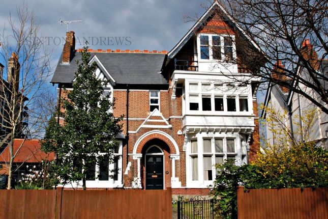 Thumbnail Flat for sale in North Common Road, Ealing