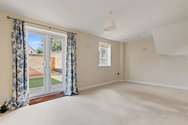 14, Church Lane, Ely photo 4