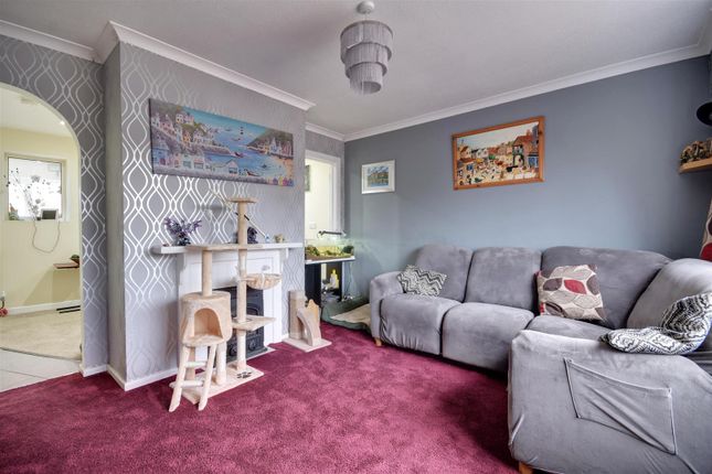 Terraced house for sale in Main Street, Beckley, Rye