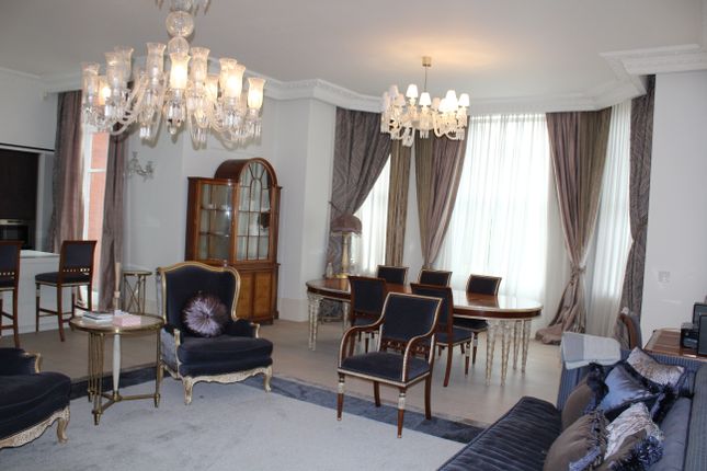 De Laszlo House, Fitzjohns Avenue, London photo 4