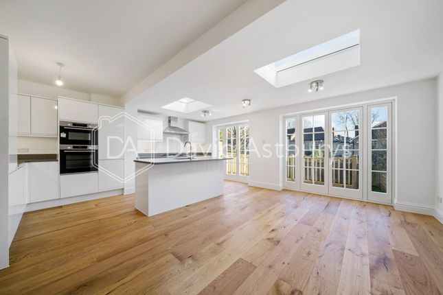 Thumbnail End terrace house to rent in Cascade Avenue, Muswell Hill, London