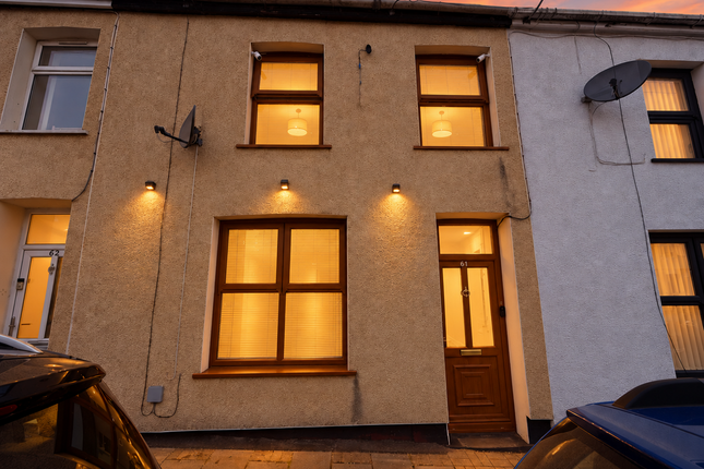 61, Woodland Road, Ferndale photo 2