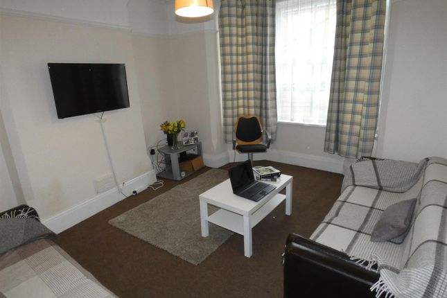 Henry Road, Nottingham photo 4