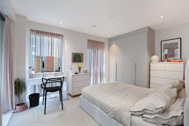 Flat 5, Haversham Apartments, Wyndham Rd, London photo 4