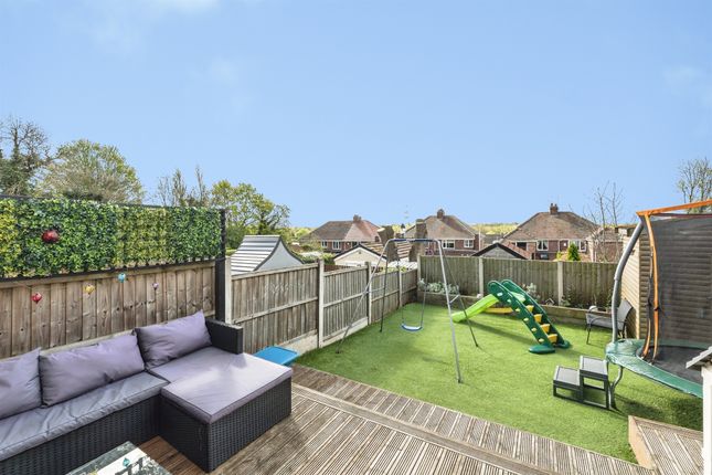 16, Richmond Road, Pontefract photo 4