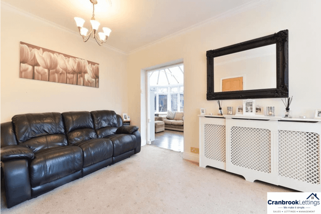 12, Norton Road, Dagenham photo 4