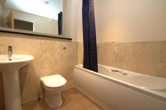 14, Westbeck house, Darlington photo 5